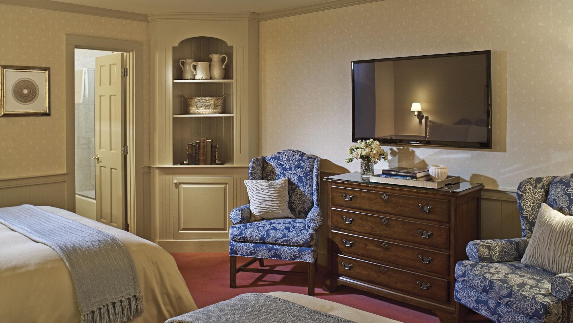 Green Mountain Inn Стоу Экстерьер фото