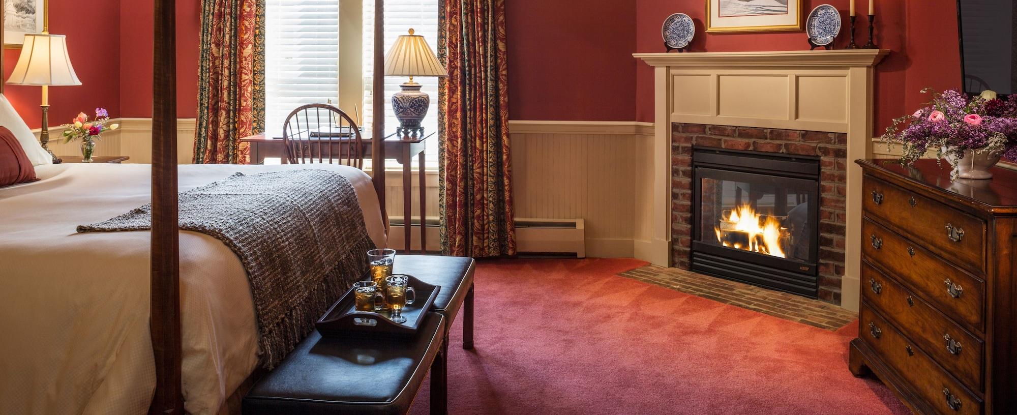 Green Mountain Inn Стоу Экстерьер фото