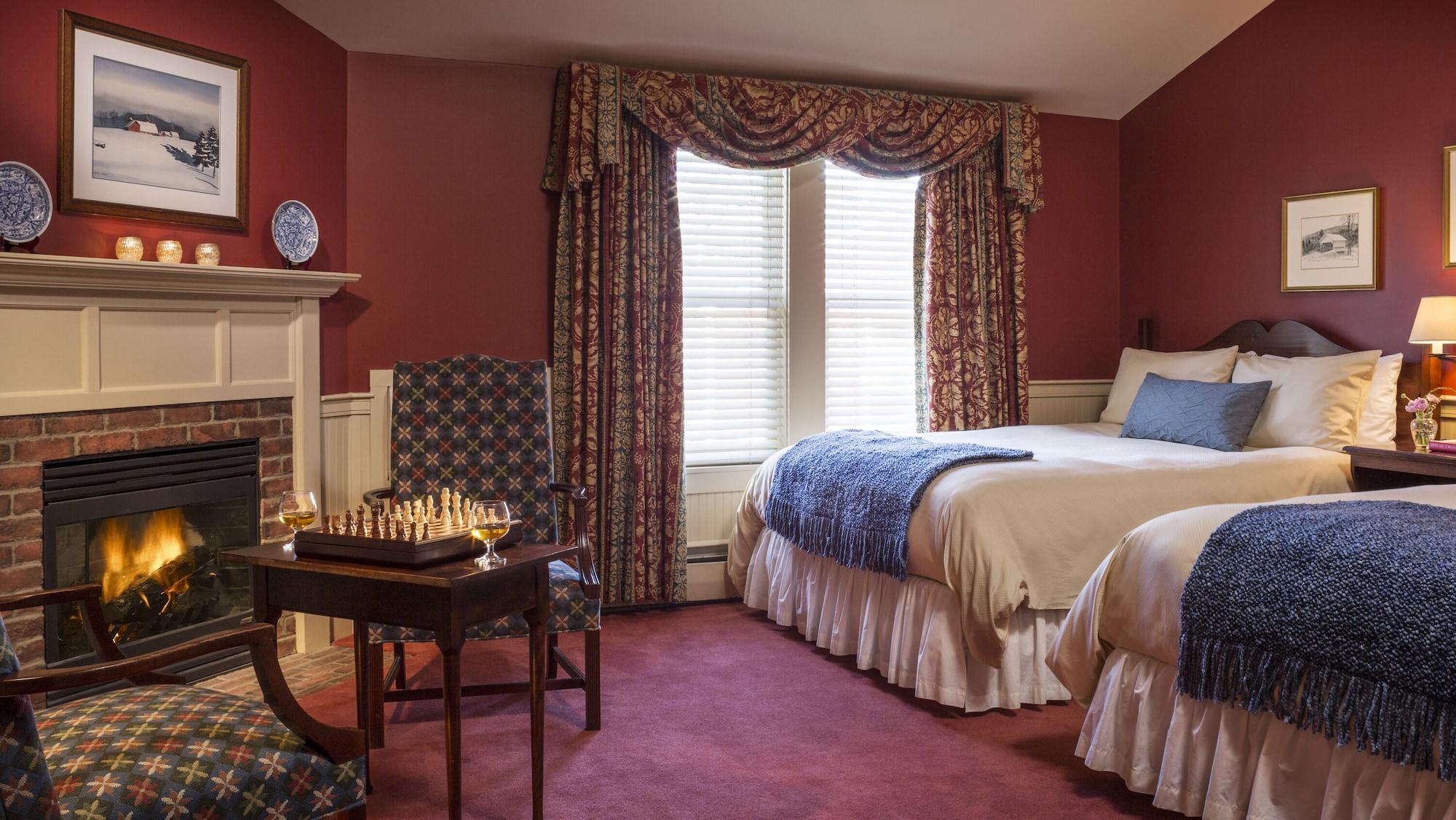 Green Mountain Inn Стоу Экстерьер фото