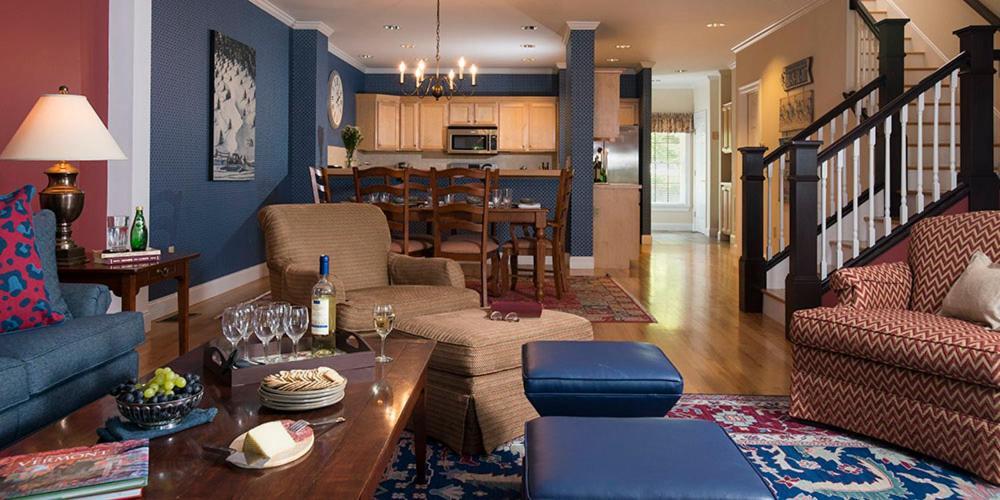Green Mountain Inn Стоу Экстерьер фото