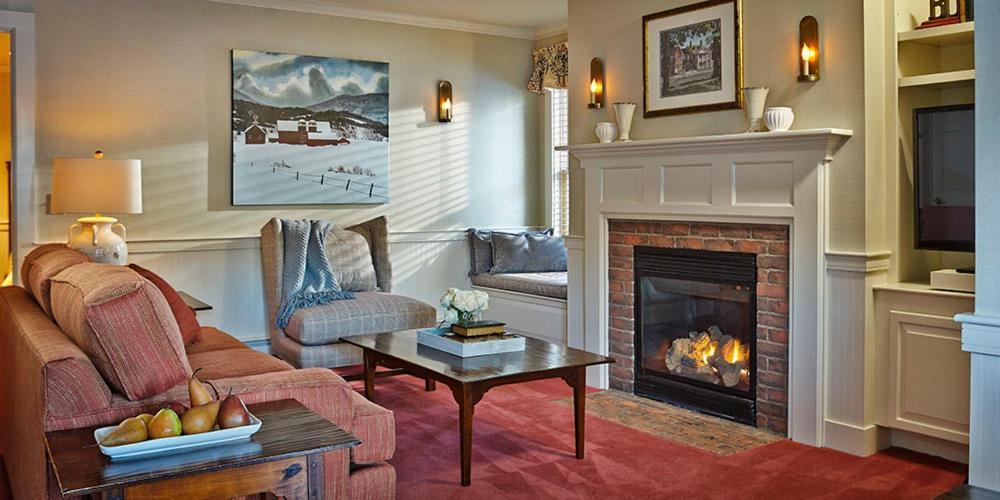 Green Mountain Inn Стоу Экстерьер фото
