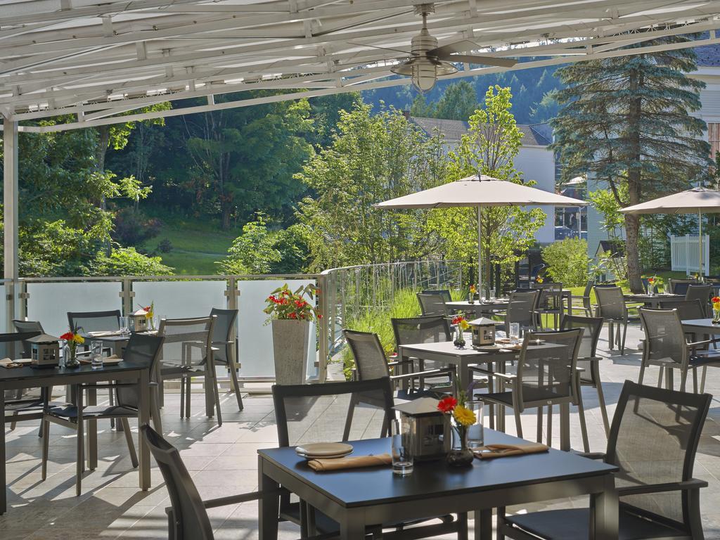 Green Mountain Inn Стоу Экстерьер фото